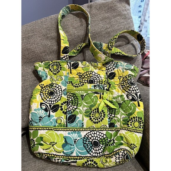 Vera Bradley Laura Tote In Limes Up Pattern Quilted Floral Purse Bag - Picture 1 of 6